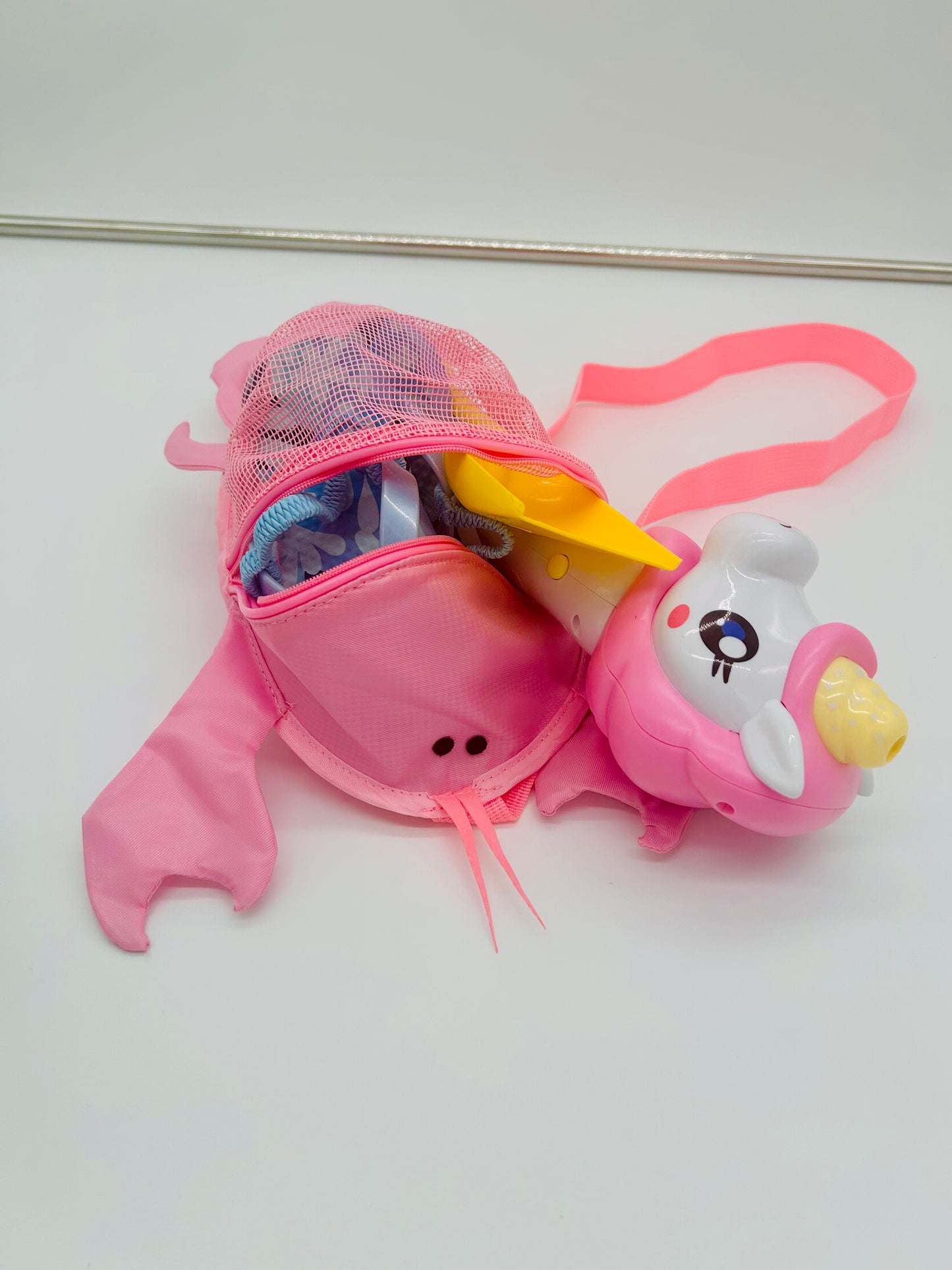 Child's pink lobster shoulder beach bag